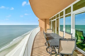 Unclassified image, 2 of 49, button