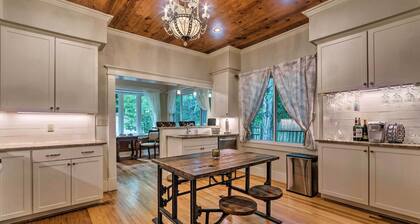 Spacious & Updated 1920's HSNP Craftsmen Home