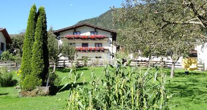 Ferienwohnung LONZA