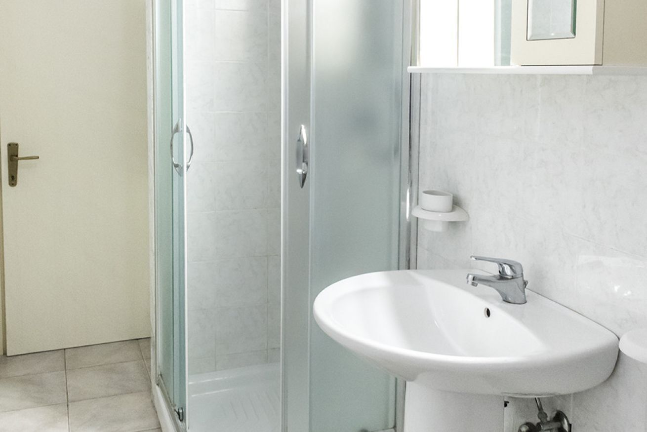 Doccia, bidet, asciugamani