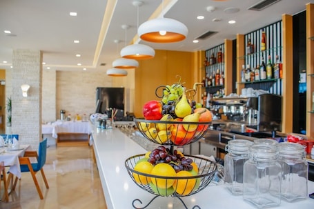 Restaurante. Hotel Luxury