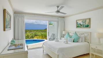 4 bedrooms, in-room safe, desk, iron/ironing board
