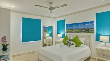 4 bedrooms, in-room safe, desk, iron/ironing board