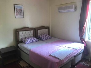 Standard Twin Room | 1 bedroom, minibar, soundproofing, iron/ironing board - Mavigol Otel Restaurant Cafe (Golbasi)