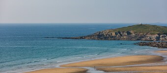 Ocean 1  Apartment Overlooking Fistral Beach