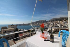Terrace/patio - Villa Paradise (Sarandë)