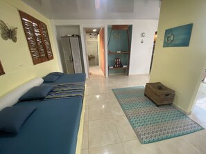 4 bedrooms, free WiFi, bed sheets