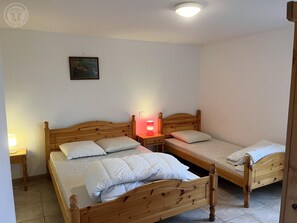 4 bedrooms