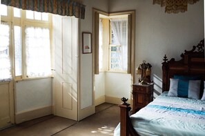 6 Schlafzimmer, Bügeleisen/Bügelbrett, kostenloses WLAN, Bettwäsche