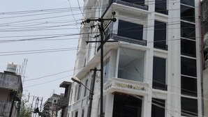 Exterior - Vasantharaja Inn (Puducherry)