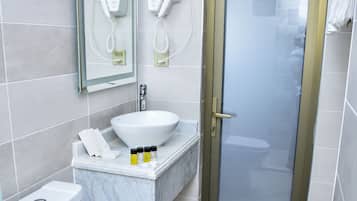 Family Room, 2 Bedrooms | Bathroom | Shower, hair dryer, slippers, towels