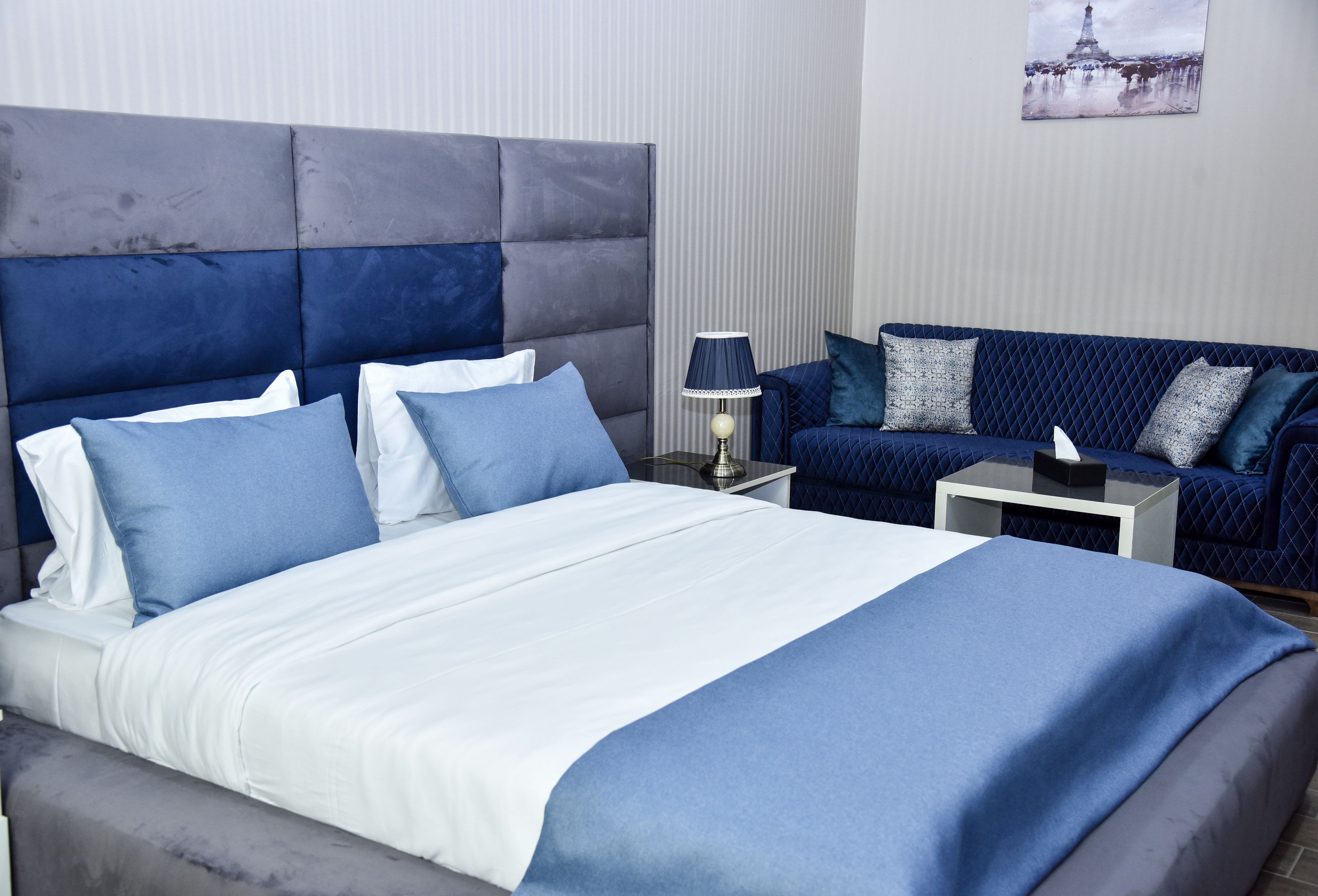 superior room | in-room safe, desk, iron/ironing board, free cots/infant beds