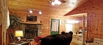 MOUNTAIN JOY COTTAGES #10- BIG BEAR