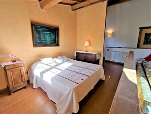 6 chambres, lit parapluie, Wi-Fi gratuit