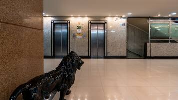 Elevator