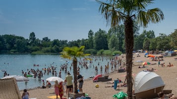 Beach nearby, sun loungers
