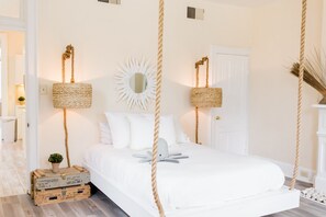 4 عدّة غرف نوم ومكواة/لوح كي وسرير سفر وواي فاي مجانًا