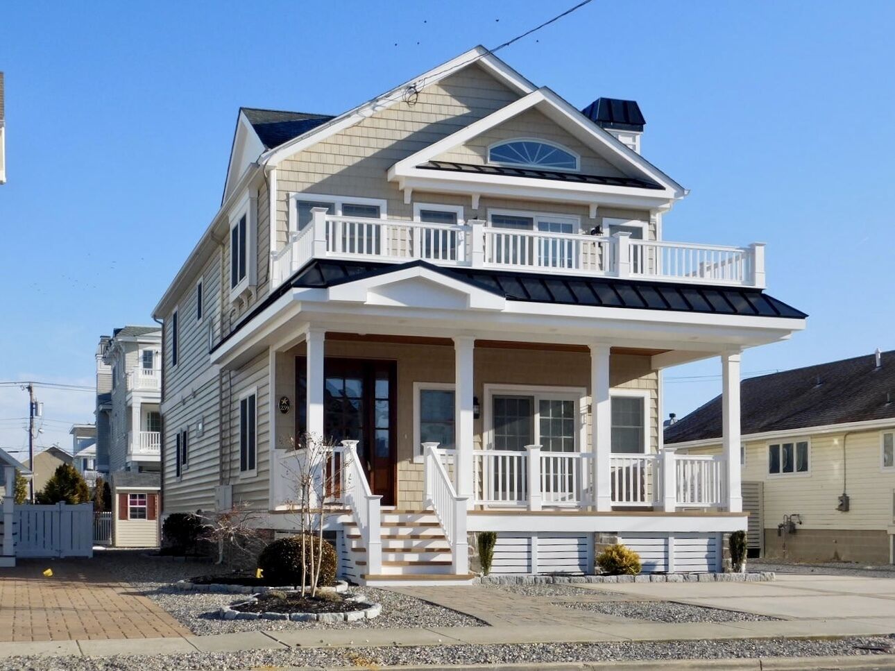 Beautiful SOUTH END home to make seashore memories!
