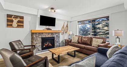 Heart of the Rocky Mountains Unexpected Value in the Canadian Rockies 3BR 2BA