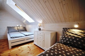 2 chambres, fer et planche à repasser, lit parapluie, Wi-Fi gratuit