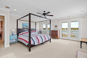4 bedrooms, free WiFi, bed sheets