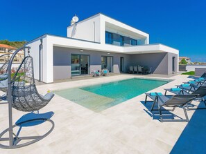 Pool - Wonderful private villa for 6 people with WIFI, A/C, private pool, TV and terrace (Premantura)