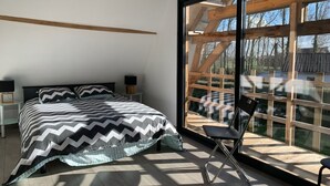 3 soverom, strykejern/-brett, reiseseng for barn og wi-fi (inkludert)
