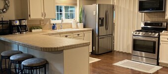 Beautiful Lakehouse with immediate access to Shasta Lake