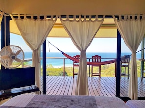 Panorama penthouse | Uitzicht vanuit de kamer