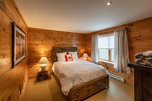 4 Schlafzimmer, Schreibtisch, Bügeleisen/Bügelbrett, kostenloses WLAN