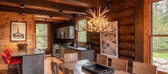 Côte Nord Tremblant Designer Log Cabin Luxury