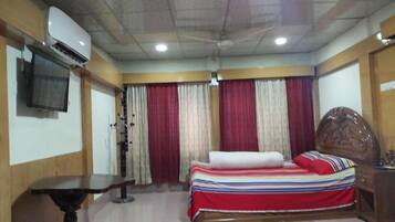 Caja de seguridad en la habitación y sistema de insonorización