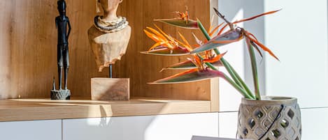 Design appartement (B) | Dineren op de kamer