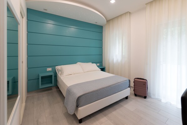 Deluxe Double Room, Balcony, Garden View (Stelle) | Egyptian cotton sheets, premium bedding, memory foam beds, minibar