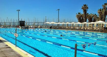 Dip in green vacation or business apartment, BB per stay, 5 min to center