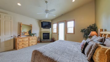 2 Schlafzimmer, BĂŒgeleisen/BĂŒgelbrett, Internetzugang, BettwĂ€sche