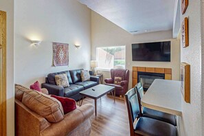 TV, fireplace, DVD player, stereo