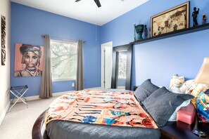 4 chambres, fer et planche à repasser, Wi-Fi, draps fournis