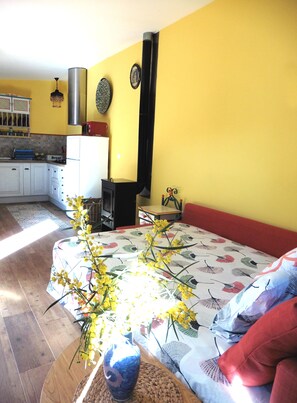 1 bedroom, iron/ironing board, WiFi, bed sheets - Comfortable apartment and swimming pool in the shade of the pine forest of Chipiona (Chipiona)