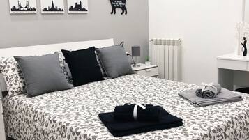 2 bedrooms, iron/ironing board, WiFi, bed sheets