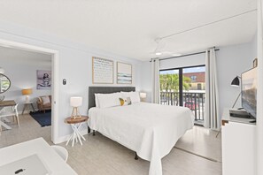 2 bedrooms, desk, iron/ironing board, free WiFi