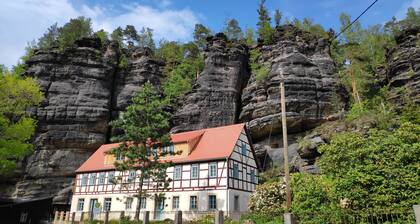 Felsenkeller Bielatal Syrenengrund