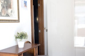 Interior - N175 - Numana, two-room apartment with porch (Numana)