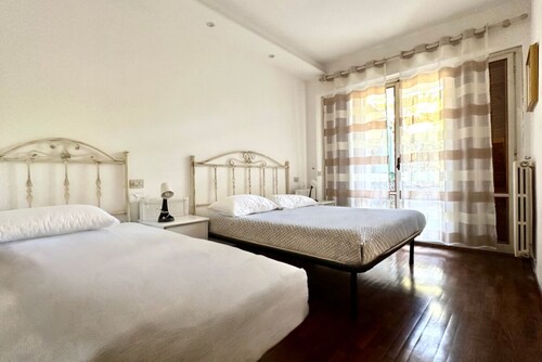 N175 - Numana, two-room apartment with porch