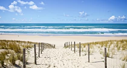 Second line: pretty hut in the 44 Hectares