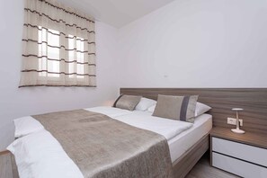 2 bedrooms, WiFi