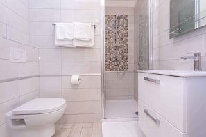 Shower - Holiday apartment mit Klimaanlage und Terrasse (Baška)