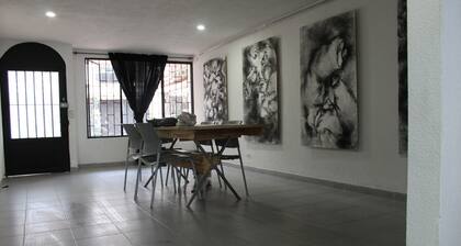 CASA ESTUDIO (Baño privado)