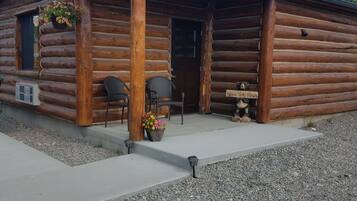 Cabane Confort, 2 grands lits | Terrasse/Patio