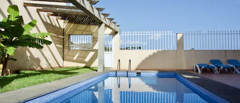 Pool | Outdoor pool